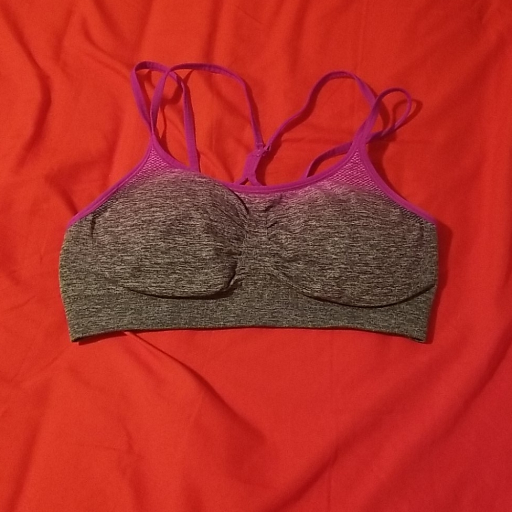 Size small sports bra